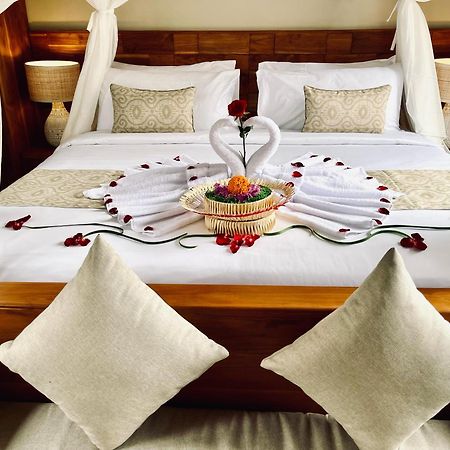The Madawa Suites Ubud Extérieur photo